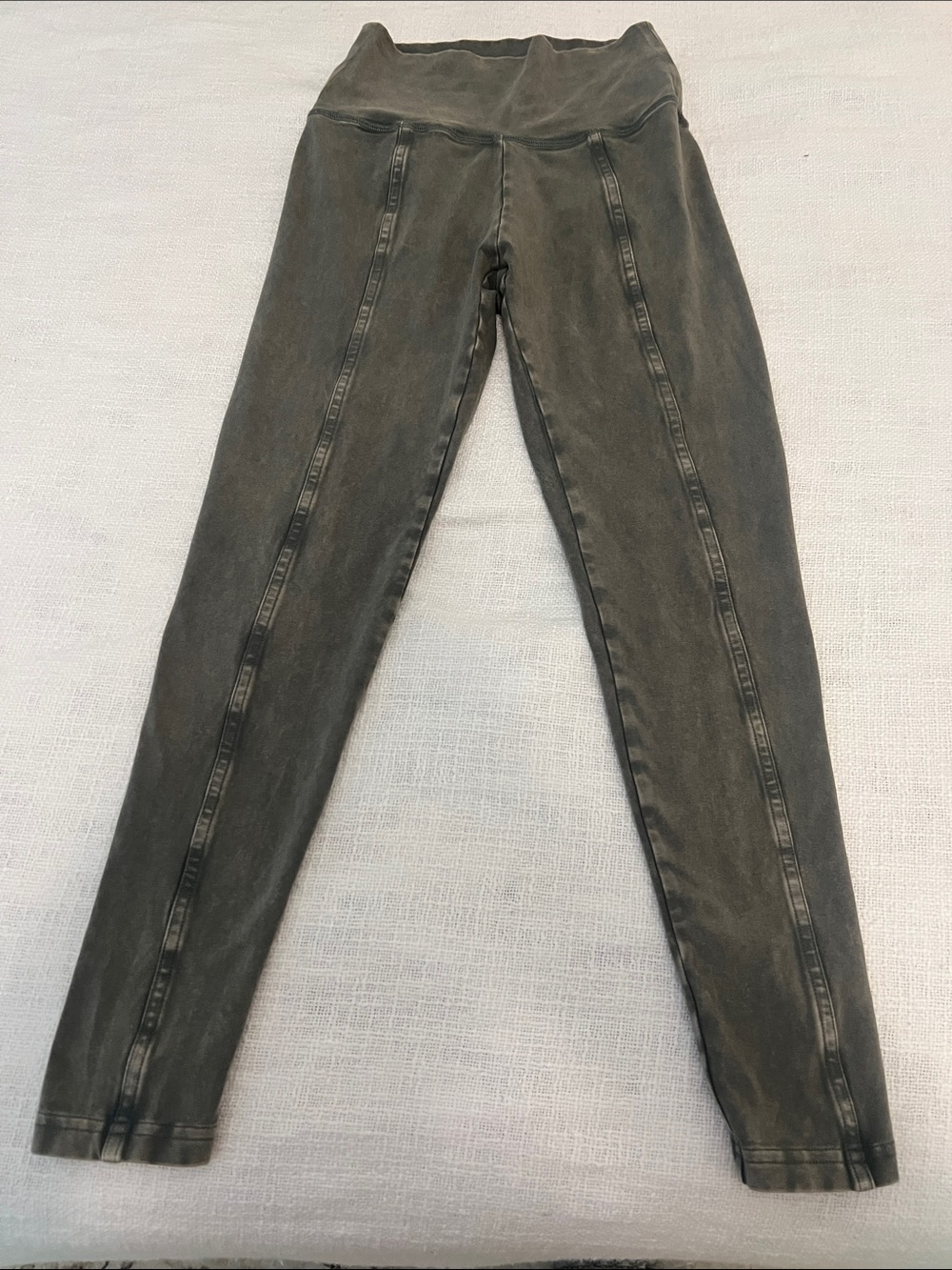 Offline by Aerie Olive Real Me 7/8 Leggings  Sz:S/P|CH-Hi-Rise, Short Inseam